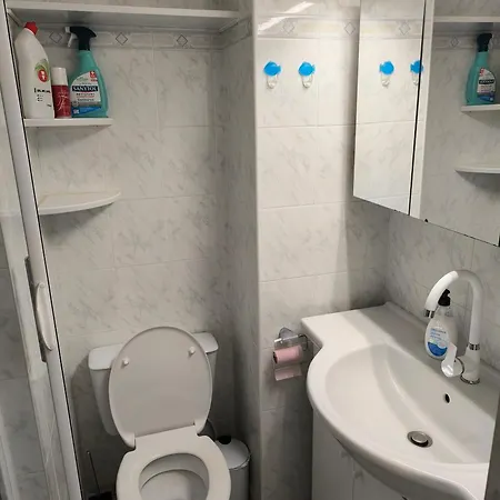 Cap D'agde Vue Port Et Parking Terrasse La Desirade Agde