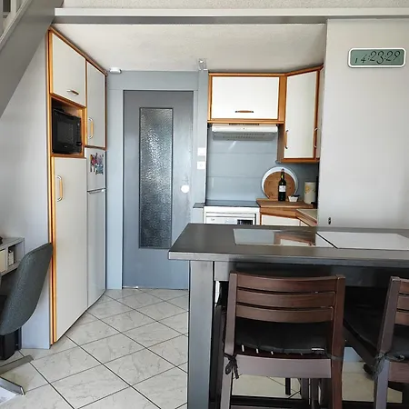 Cap D'agde Vue Port Et Parking Terrasse La Desirade * Agde